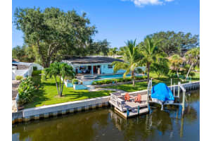 1131 45TH AVENUE, ST PETERSBURG, FL 33703 - MLS#MFRTB8424675