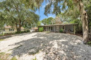 2520 SUNSET DRIVE, HAINES CITY, FL 33844 - MLS#MFRTB8424729