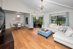 902 LENNOX ROAD, PALM HARBOR, FL 34683 - MLS#MFRTB8424736