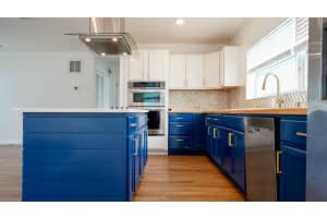874 63RD AVENUE, ST PETERSBURG, FL 33705 - MLS#MFRTB8424746