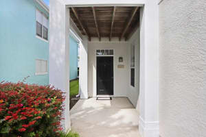 4007 BANGALOW PALM COURT, TAMPA, FL 33624 - MLS#MFRTB8424767