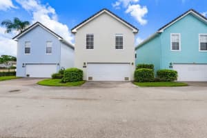 4007 BANGALOW PALM COURT, TAMPA, FL 33624 - MLS#MFRTB8424767
