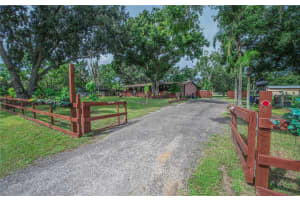 12715 LOVERS LANE, RIVERVIEW, FL 33579 - MLS#MFRTB8424869