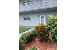 5660 80th St N #d103, ST PETERSBURG