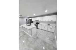 MLS# MFRTB8424951, Tampa, Florida 33612