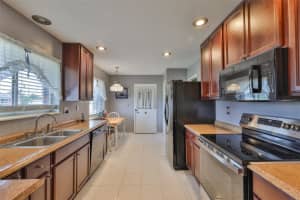 643 OAKMONT AVENUE, SUN CITY CENTER, FL 33573 - MLS#MFRTB8424953