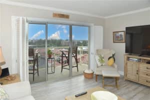 4900 BRITTANY DRIVE, ST PETERSBURG, FL 33715 - MLS#MFRTB8424967