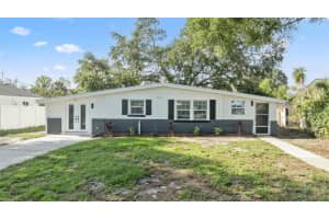 8703 Driftwood Dr, TAMPA