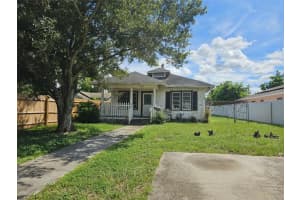4058 39th Ave N, ST PETERSBURG
