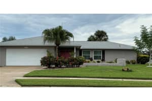 6569 Augusta Blvd, SEMINOLE