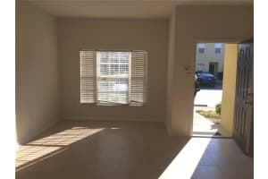 6726 LAKE CAMDEN WAY, GIBSONTON, FL 33534 - MLS#MFRTB8425243
