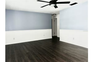 3608 Oak Bark Ln Brandon, FL 33511 - Off Market