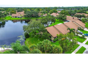 9981 LAKE SEMINOLE DRIVE, LARGO, FL 33773 - MLS#MFRTB8425272