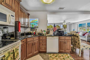 17729 GULF BOULEVARD, REDINGTON SHORES, FL 33708 - MLS#MFRTB8425305