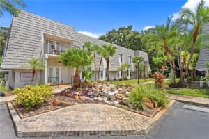 710 LYNDHURST STREET, DUNEDIN, FL 34698 - MLS#MFRTB8425314