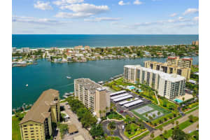 660 ISLAND WAY, CLEARWATER BEACH, FL 33767 - MLS#MFRTB8425344