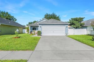 1002 Old Barn Rd, ORLANDO