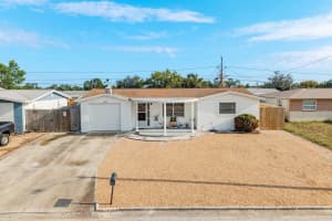 4935 Phoenix Ave, HOLIDAY