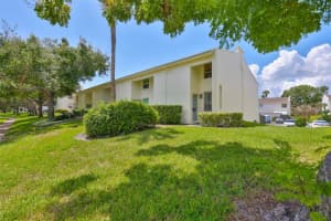 4513 W La Villa Ln, TAMPA