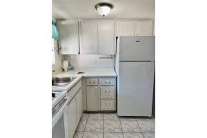 2205 SUNSET DRIVE, BRADENTON, FL 34207 - MLS#MFRTB8425413