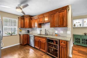 6905 LAKE PLACE COURT, TAMPA, FL 33634 - MLS#MFRTB8425437
