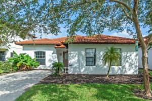 114 SANDY POINT WAY, CLERMONT, FL 34714 - MLS#MFRTB8425482