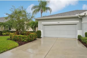 2040 SIFIELD GREENS WAY, SUN CITY CENTER, FL 33573 - MLS#MFRTB8425558
