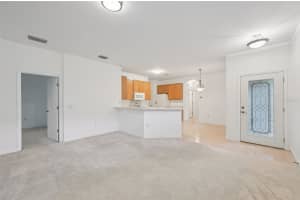 2040 SIFIELD GREENS WAY, SUN CITY CENTER, FL 33573 - MLS#MFRTB8425558