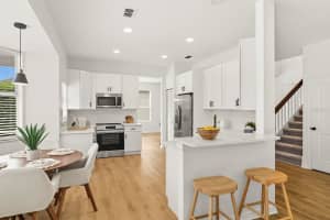 3512 AUTUMN GLEN DRIVE, VALRICO, FL 33596 - MLS#MFRTB8425561