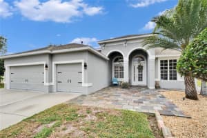 214 Bon Vie Pl, VALRICO
