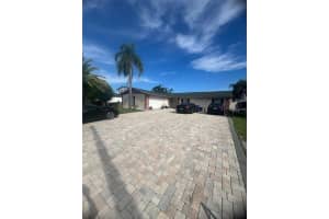 4115 Cypress Bayou Dr, TAMPA