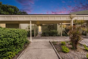 13512 PALMWOOD LANE, TAMPA, FL 33618 - MLS#MFRTB8425601