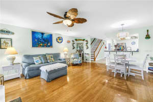 MLS# MFRTB8425602, Seminole, Florida 33777