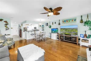 MLS# MFRTB8425602, Seminole, Florida 33777