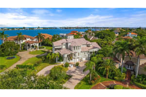 608 COLUMBUS DRIVE, ST PETERSBURG, FL 33715 - MLS#MFRTB8425625