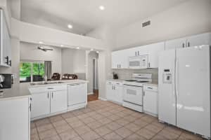 31308 WRENCREST DRIVE, WESLEY CHAPEL, FL 33543 - MLS#MFRTB8425655
