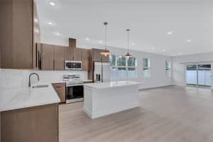2720 27TH AVENUE, ST PETERSBURG, FL 33713 - MLS#MFRTB8425710