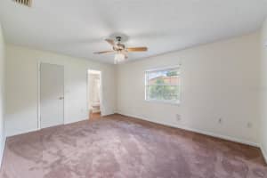 2111 GROVEGLEN LANE, LAKELAND, FL 33813 - MLS#MFRTB8425739