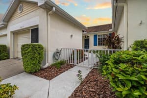 1012 RADISON LAKE COURT, SUN CITY CENTER, FL 33573 - MLS#MFRTB8425774