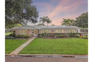 691 44th Ave N, ST PETERSBURG