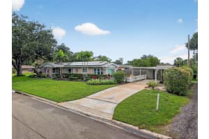 691 44TH AVENUE, ST PETERSBURG, FL 33703 - MLS#MFRTB8425823