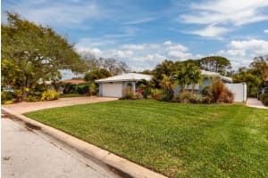 9723 OAK STREET, ST PETERSBURG, FL 33702 - MLS#MFRTB8425847