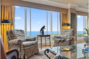 100 BEACH DRIVE, ST PETERSBURG, FL 33701 Sold 11/07/25