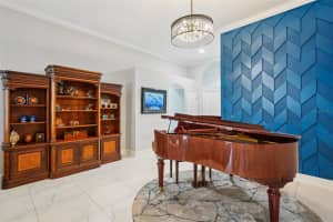 12323 GLENFIELD AVENUE, TAMPA, FL 33626 - MLS#MFRTB8425873