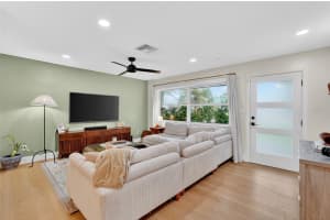 681 72ND AVENUE, ST PETERSBURG, FL 33702 - MLS#MFRTB8425889