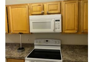 18015 VILLA CREEK DRIVE, TAMPA, FL 33647 - MLS#MFRTB8425926