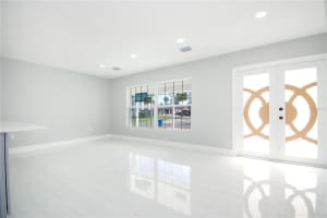 6708 GATEWAY DRIVE, TAMPA, FL 33615 - MLS#MFRTB8425958