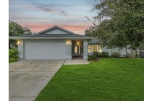 12595 93RD WAY, LARGO, FL 33773 - MLS#MFRTB8425992