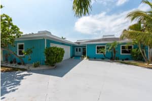 4643 BAY CREST DRIVE, TAMPA, FL 33615 - MLS#MFRTB8426038