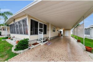 10527 TAHITIAN LANE, LARGO, FL 33773 - MLS#MFRTB8426042